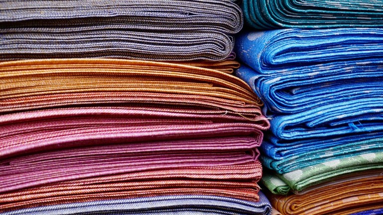 Let’s Learn About Fabric Types in English